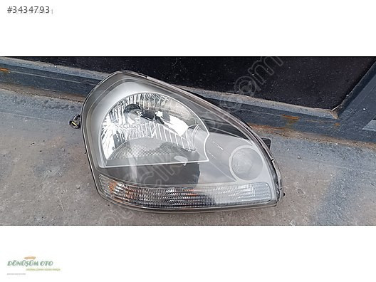 HYUNDAİ TUCSON ÇIKMA ORJİNAL SAĞ FAR HATASIZ