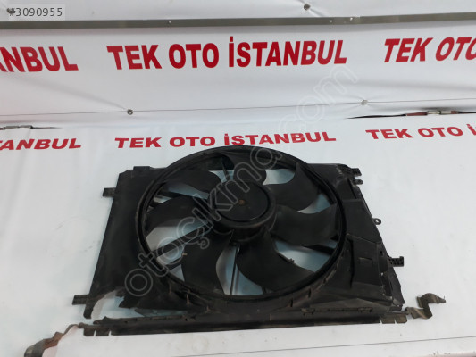 Mercedes C 204 FAN  A2049060212