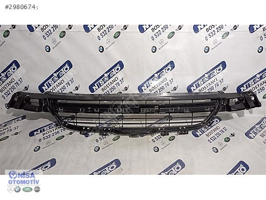 BMW 1 SERİSİ F20 KASA ÖN TAMPON ORTA IZGARA LCİ ORJ 51117371737