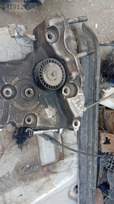 1.6 dizel Doblo motor kulağı ayağı