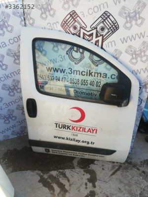 FİAT FİORİNO SAĞ ÖN KAPI