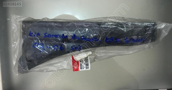 Kia Sorento (03-06) Ön Tampon Sağ Köşe Braketi