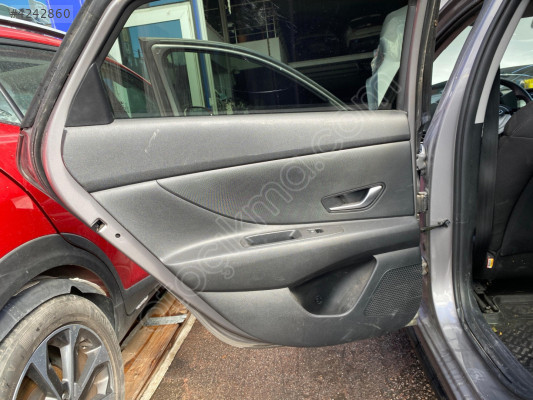 2021 Hyundai Elantra Sol Arka Kapı Döşemesi