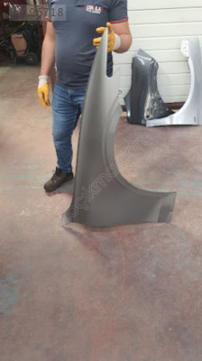 VOLVO S60 SAĞ ÖN ÇAMURLUK ORJİNAL ÇIKMA 2019-2023