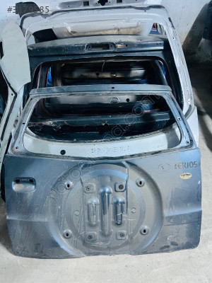 Daihatsu Terios çıkma arka bagaj kapağı