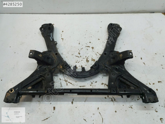 TESLA MODEL Y TRAVERS ÖN 1044521 - 99 G