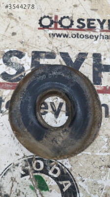 5Q0512149F Skoda Octavia arka helezon üst lastiği .