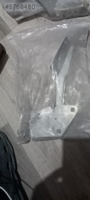 Renault Fluence Megane 3 sol kaput menteşesi