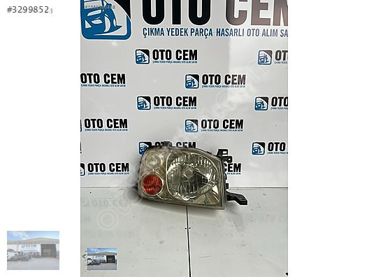 OTO CEM DEN NİSSAN SKYSTAR ÇIKMA SAĞ FAR