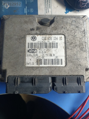 Volkswagen Polo motor beyni 036906034GQ