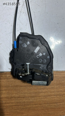 2013-2017 TOYOTA AURİS SOL KAPI KİLİDİ ORJ ÇIKMA