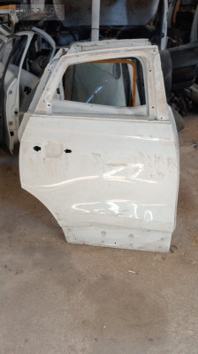 opel crossland sağ arka kapı
