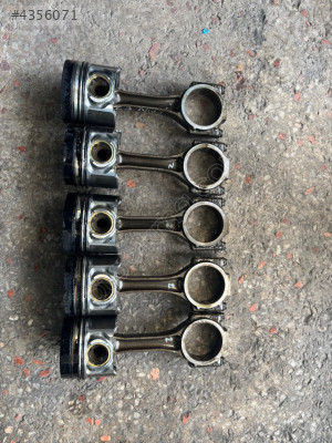 CRAFTER 2.5 TDİ ÇIKMA ORJ TAKIM PİSTON VE PİSTON KOLU