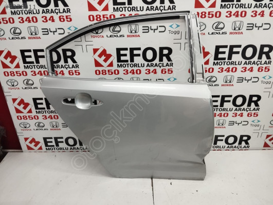 TOYOTA COROLLA 2019-2025 SAĞ ARKA KAPI ORJİNAL ÇIKMA