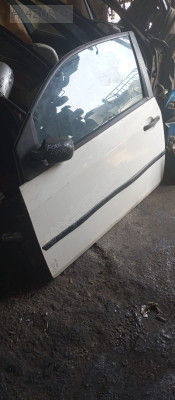 FORD FİESTA SOL ÖN KAPI GÜÇMANLAR OTO 05012551616