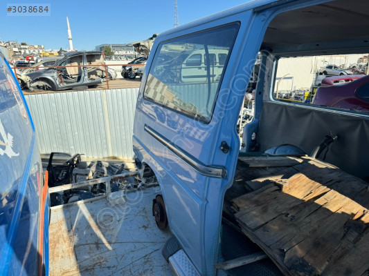 VOLKSWAGEN TRANSPORTER T4 SAG ARKA ÇAMURLUK KESME DUVAR