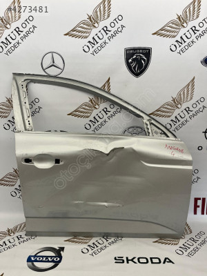 RENAULT MEGANE 4 SAĞ ÖN KAPI ORİJİNAL ÇIKMA - 801008869R