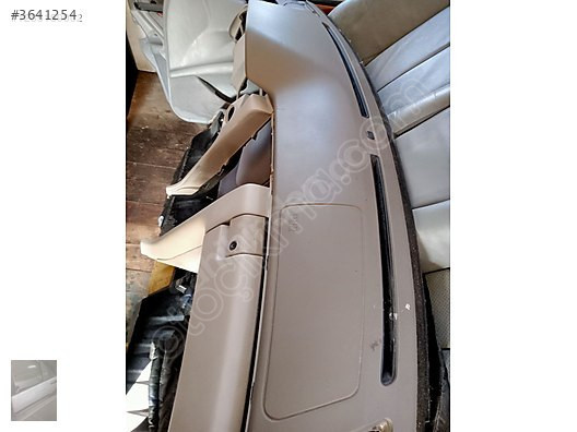 mercedes w210. e200 bej renk torpido göğüs
