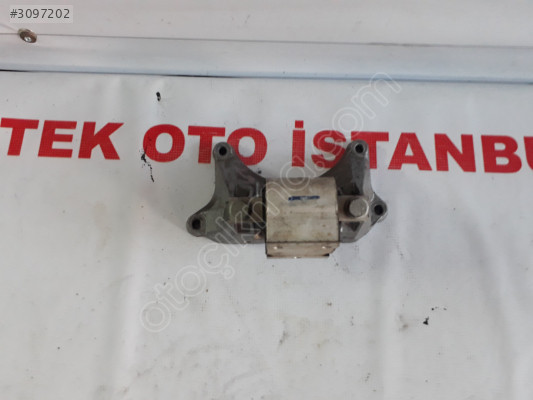 Mercedes C  ŞANZIMAN BRAKETİ BRAKETİ AYAĞI