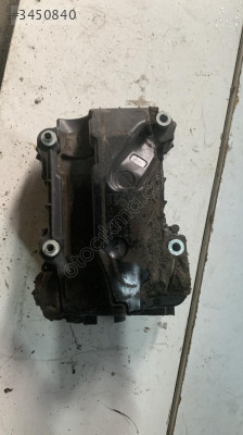 03C103502K vw polo motor hava basınç damper muhafaza kapağı