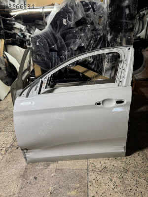 Fiat egea çıkma sol ön kapı orjinal