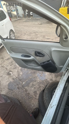 Renault clio 2 sol ön kapı döşemesi 2000-2008