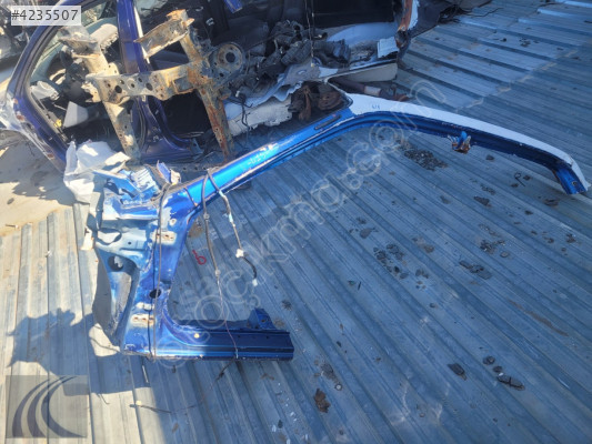 TOYOTA COROLLA 1999 ÇIKMA SOL PERVAZ