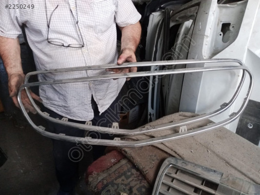 212 E SERİSİ PANJUR NİKELAJI MERCEDES ORJİNAL ÇIKMA PARÇA"