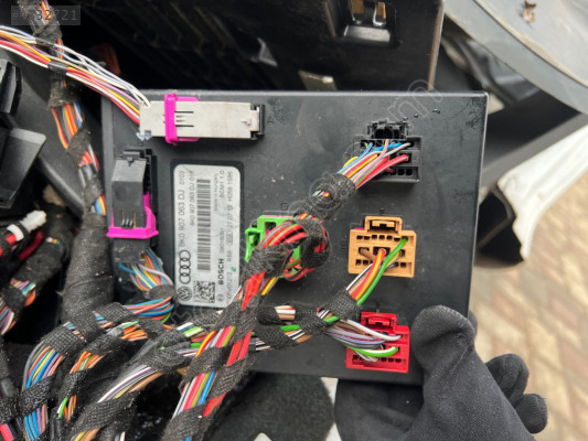 Whatsaptan siparişler audia5  bcm beyni modülü 8k0907063 dj