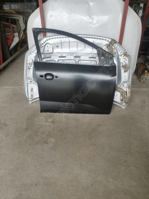 Dacia Sandero sağ ön kapı sıfır maıs