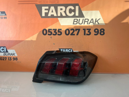 PEUGEOT 208 SAĞ STOP ORJİNAL