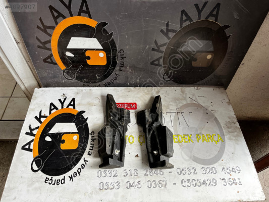 Megane 4 ön Cam Sağ Kenar Köpüğü Orjinal Çıkma