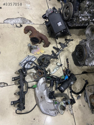 PEUGEOT  106  1.4  BENZİNLİ  MOTOR  İÇİ  MANİFOLD
