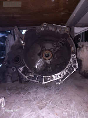 OPEL VECTRA B 2.0 MANUEL ŞANZIMAN 05366077016
