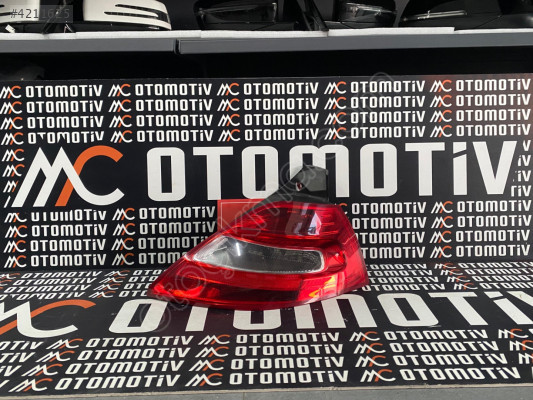 Megan 2 Hatchback sağ stop 8200412216