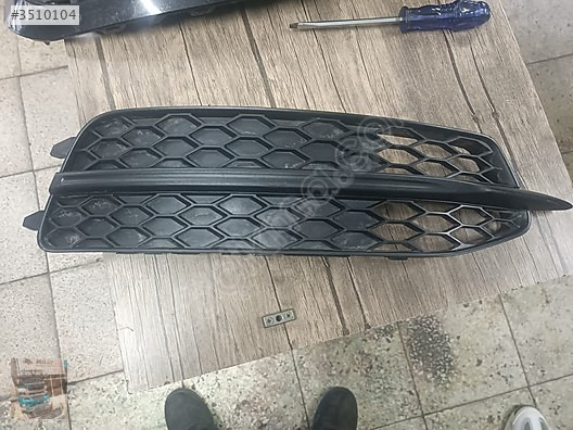 Audi A7 sağ sis kapağı çıkma orjinal