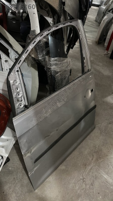 VW CADDY ÇIKMA ORJİNAL SOL ÖN KAPI MAKYAJLI BD2