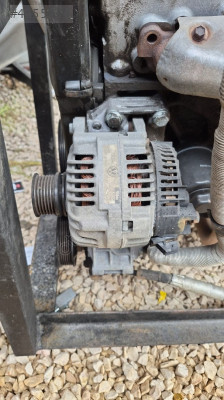 1998 polo 1.6 benzinli marş ve marş dinamosu Direksiyon pompası