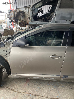 RENULT FLUENCE ORJNAL HATSIZ SOL ÖN KAPI DOLDU