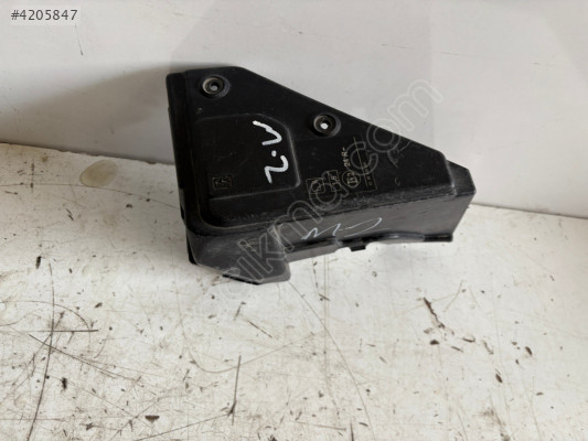 RENAULT MEGANE 2 SİGORTA KUTUSU ÜST KAPAĞI