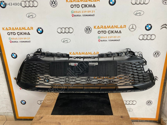 TOYOTA COROLLA ÖN TAMPON ORTA IZGARA ORJİNAL