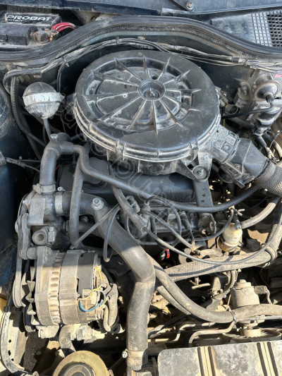 RENAULT R9 KOMPLE MOTOR