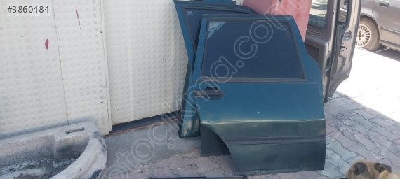 Fiat Uno Sag Arka Kapı