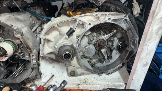 Volkswagen Transporter T4 2.5 Komple Şanzuman