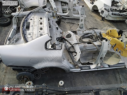 VW PASSAT B5- B5.5 BOYASIZ ARKA ŞAŞİ KUPA ÖN ŞASİ-ŞASE ÇEYREK MA