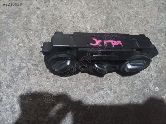 VOLKSWAGEN JETTA KLİMA KONTROL PANELİ