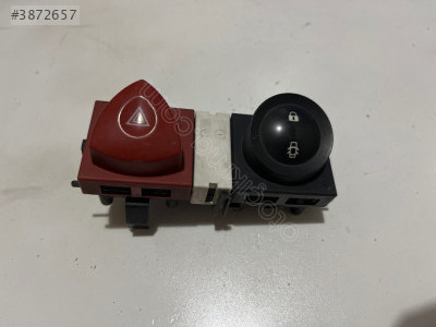 Renault Megan 2 Dörtlü Flaşör Düğmesi