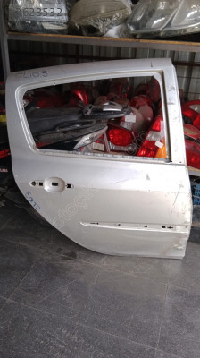 Clio3 HB için Renault Sağ Arka Kapı - Çıkma Parça