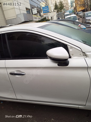 HONDA CİTY SAĞ ÖN KAPI  ÇIKMA ORJİNAL YEDEK PARÇA