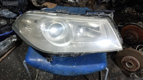 RENAULT MEGANE 2 SOL ÖN FAR ORJİNAL ÇIKMA